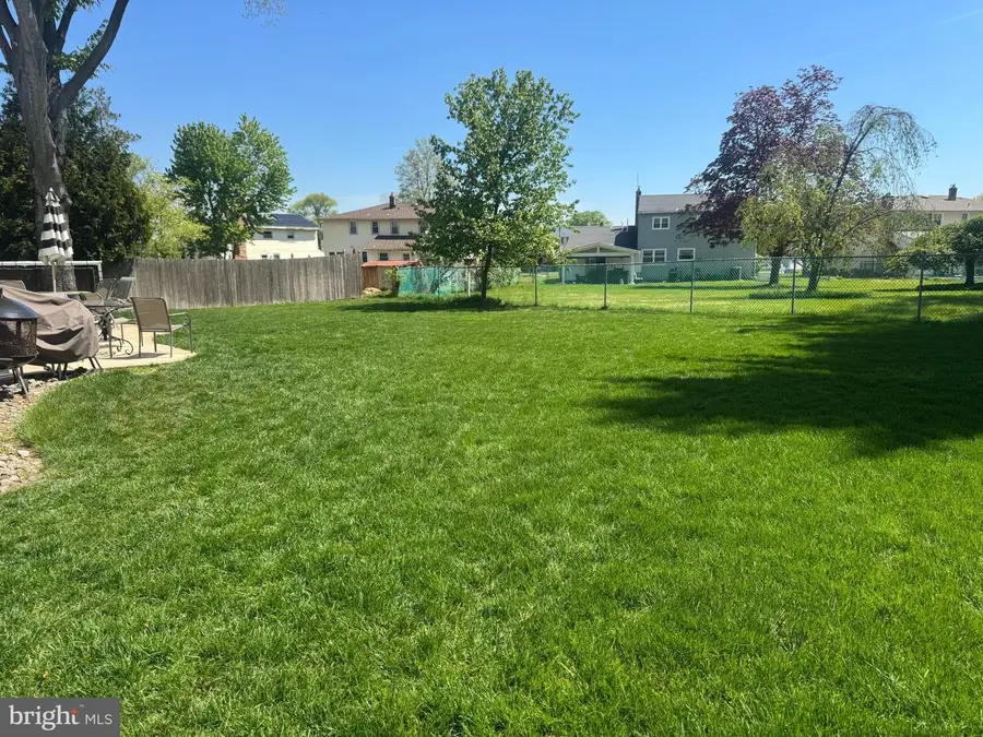 111 Old Orchard Rd, Cherry Hill, NJ 08003 - #3