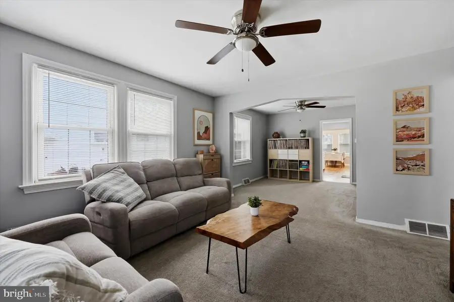 66 E Buckingham Ave, Mount Ephraim, NJ 08059 - #3