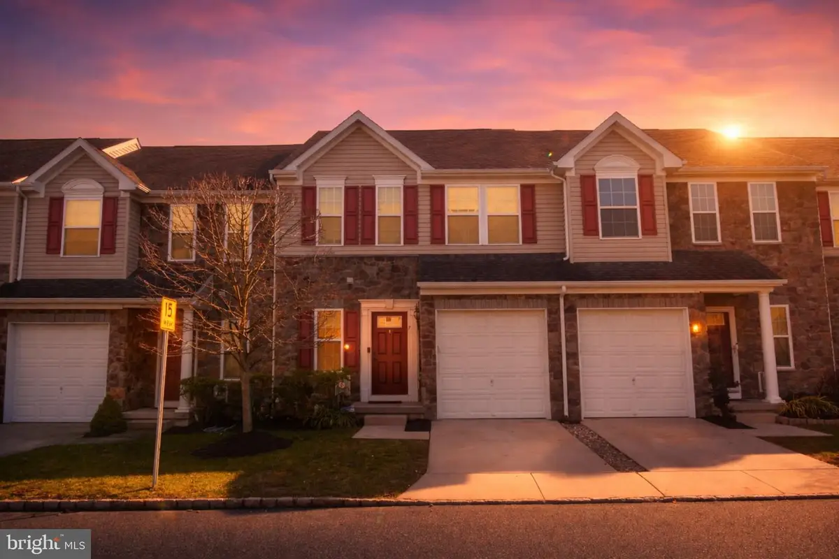 7 Franklin Cir, Somerdale, NJ 08083 - #1