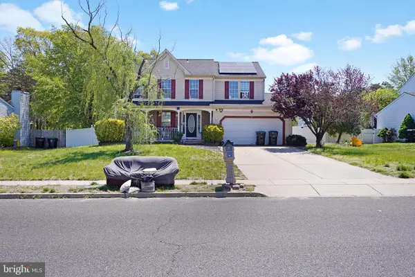 31 Rosalind Cir, SICKLERVILLE, NJ 08081