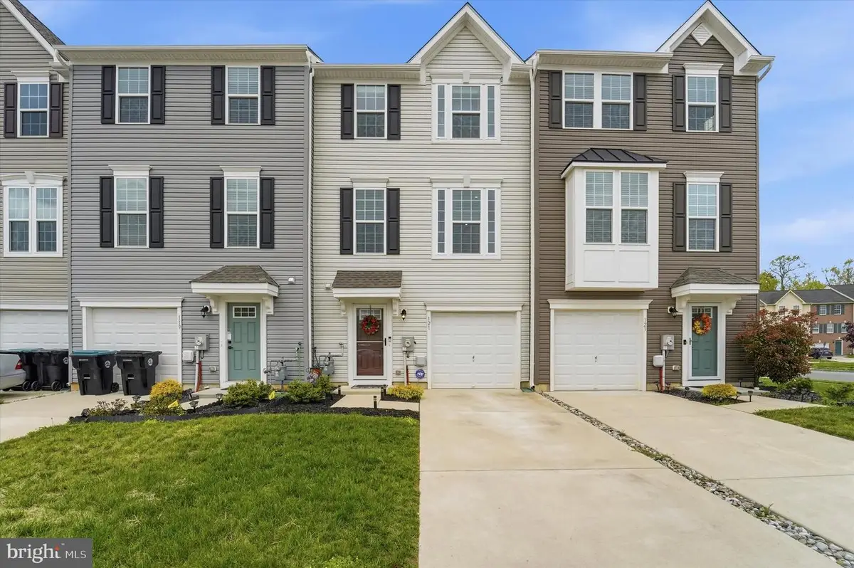 121 Plaza Dr, Sicklerville, NJ 08081 - #1