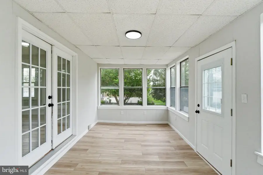 528 Davis Rd, Barrington, NJ 08007 - #3
