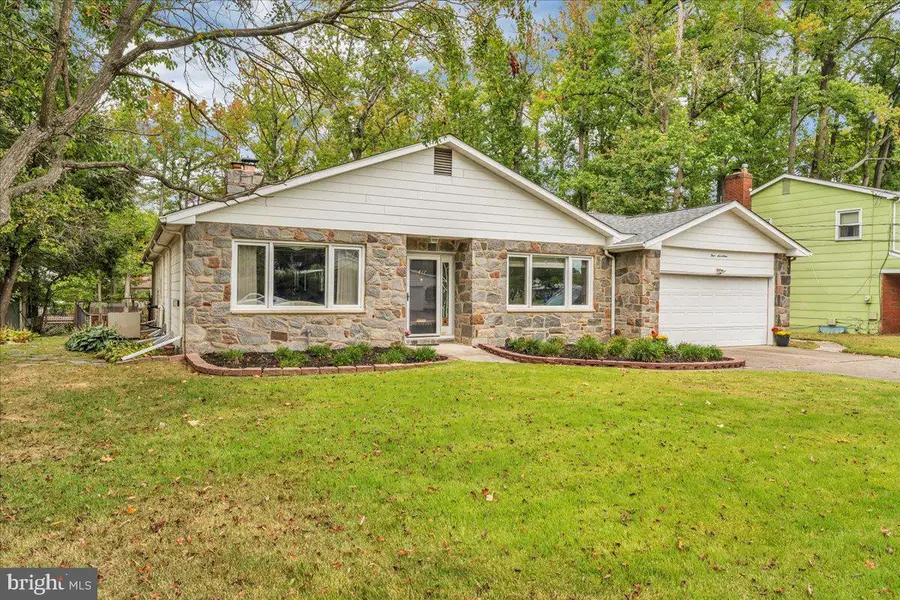 417 Monmouth Dr, Cherry Hill, NJ 08002 - #3