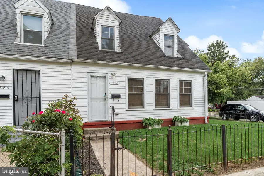 1552 Collings Rd, Camden, NJ 08104 - #3