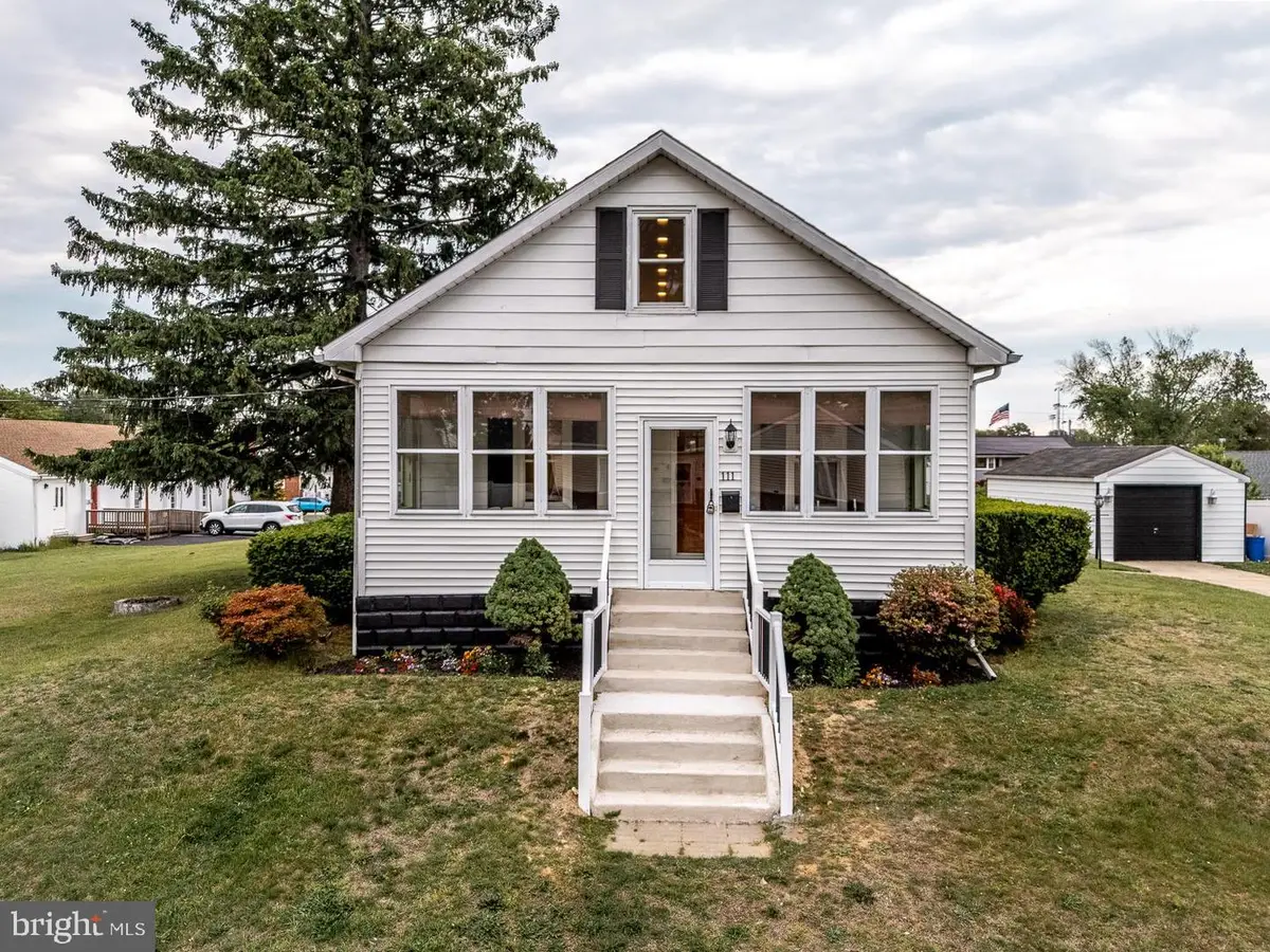 111 Patterson Ave, Bellmawr, NJ 08031 - #1