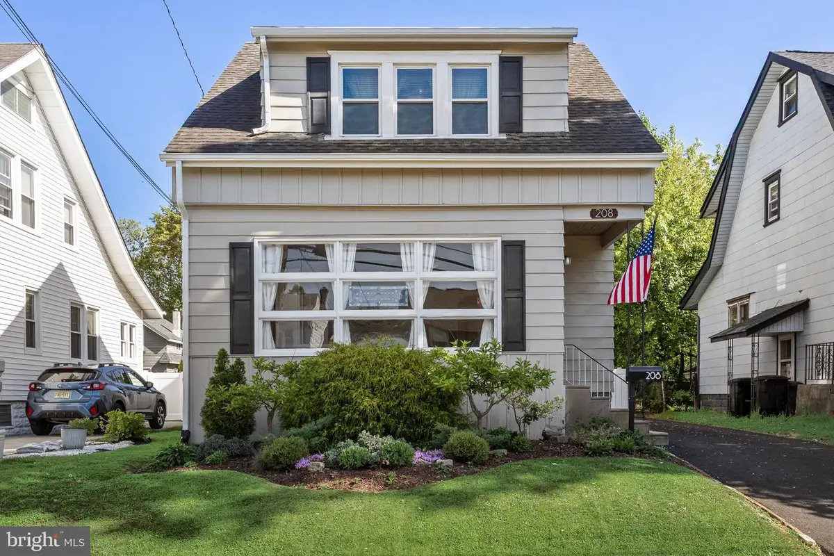 208 E Clinton Ave, Haddon, NJ 08107 - #1