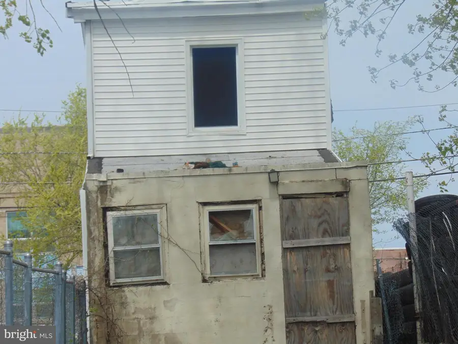 2618 Carman St, Camden, NJ 08105 - #2