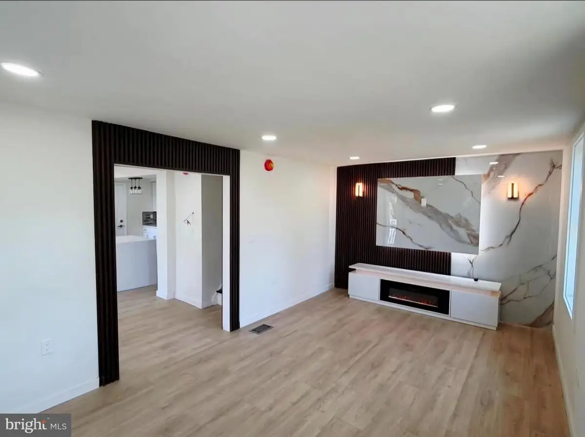 1404 Roanoke Rd, Camden, NJ 08104 - #1