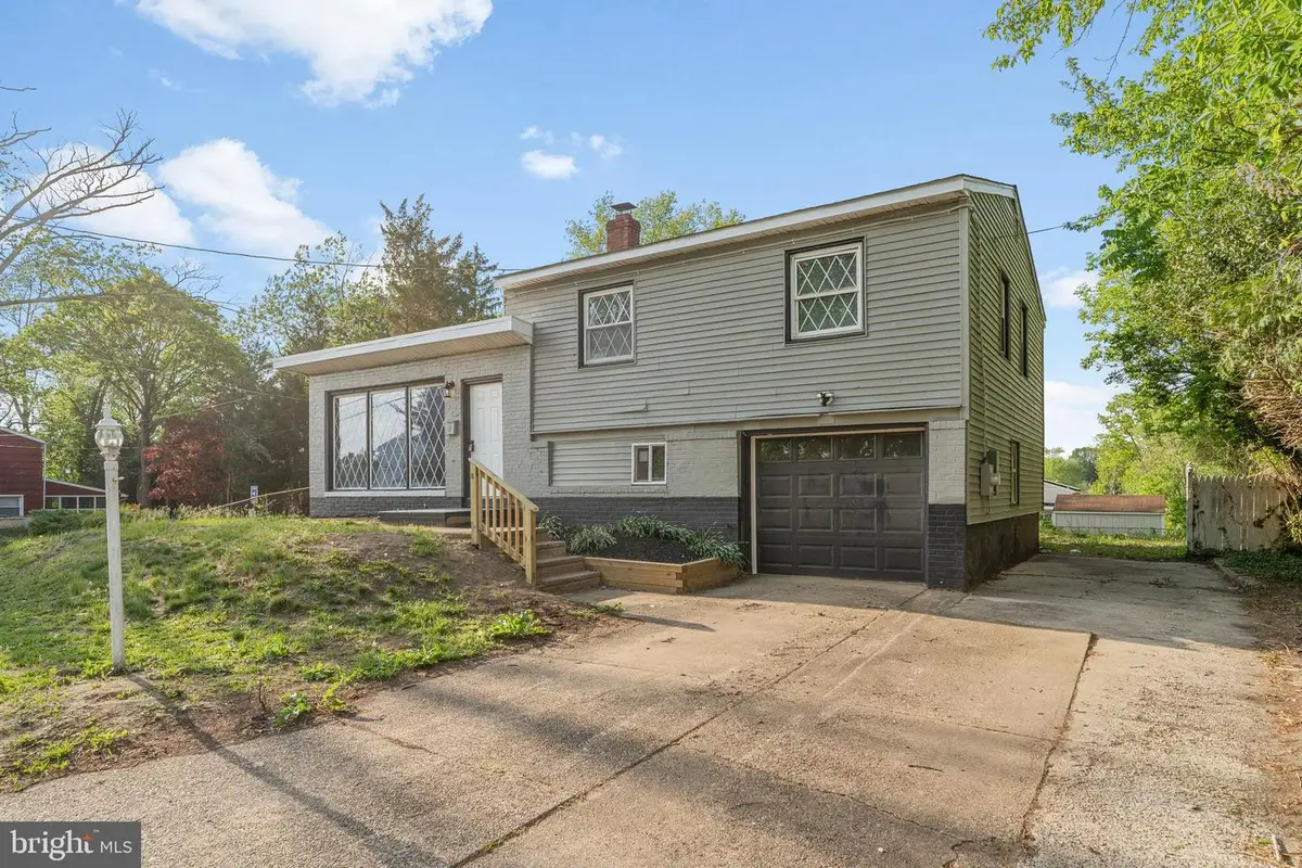 314 W Somerdale Rd, Somerdale, NJ 08083 - #1
