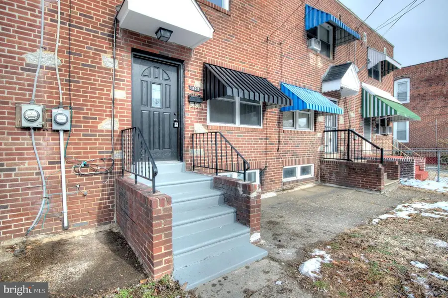 1327 Jackson St, Camden, NJ 08104 - #2