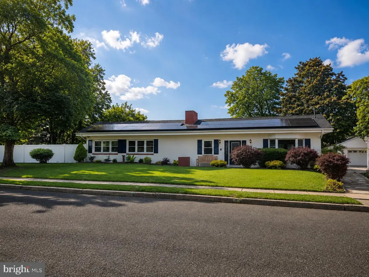 4 Hayes Ave, Berlin, NJ 08009 - #1