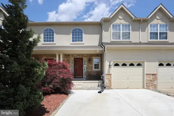 53 Glacier Dr, BERLIN, NJ 08009