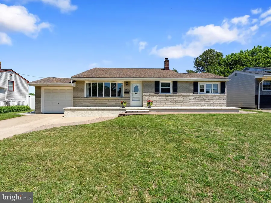 167 Cardinal Dr, Bellmawr, NJ 08031 - #2
