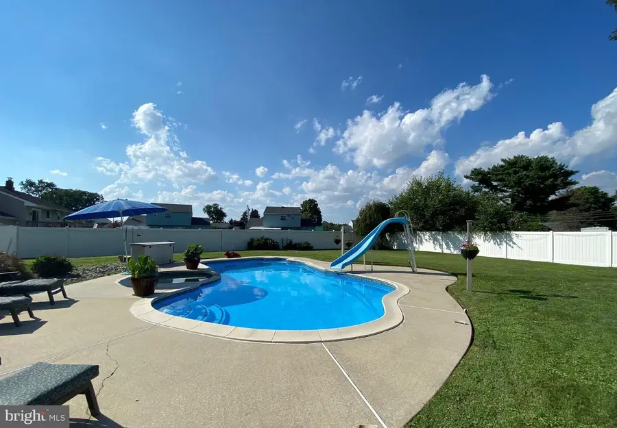 52 Springlane Dr, Blackwood, NJ 08012 - #3