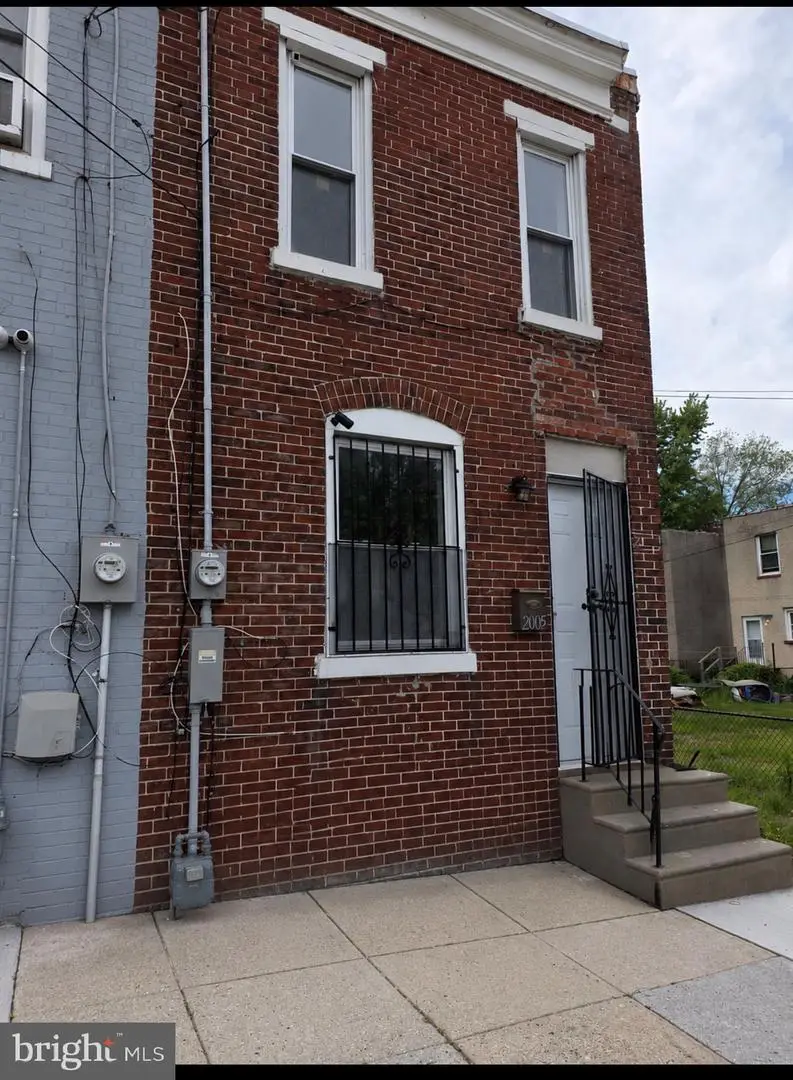 2005 S 9th St, Camden, NJ 08104 - #1
