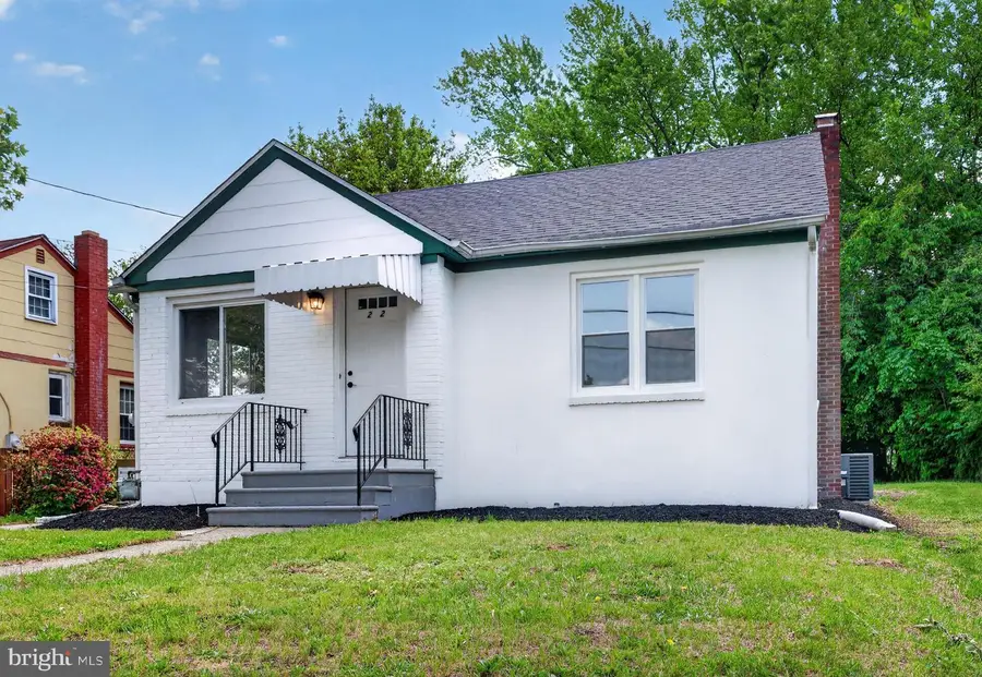 22 W 4th Ave, Runnemede, NJ 08078 - #2