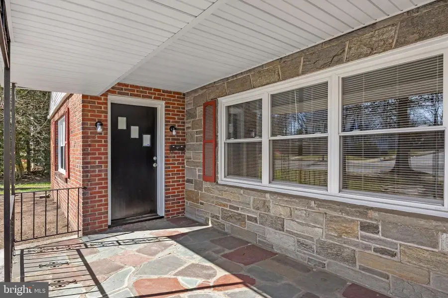 245 Gibbsboro Rd, Clementon, NJ 08021 - #3