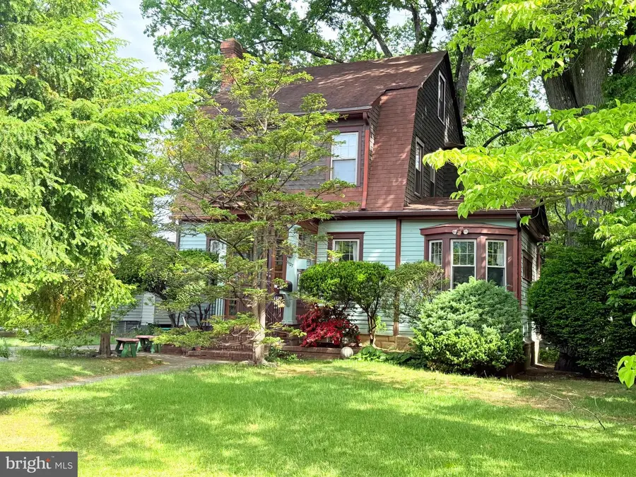 6127 W Walnut Ave, Pennsauken, NJ 08109 - #3
