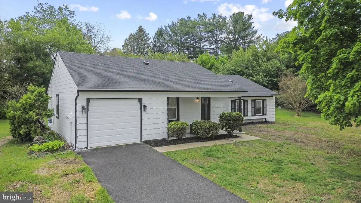 4 Alan Pl, Sicklerville, NJ 08081 - #1