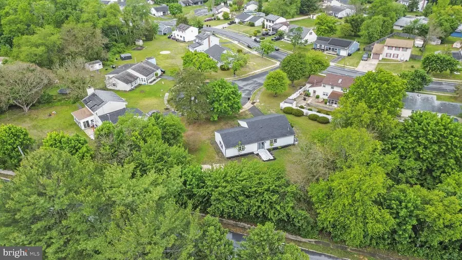 4 Alan Pl, Sicklerville, NJ 08081 - #3