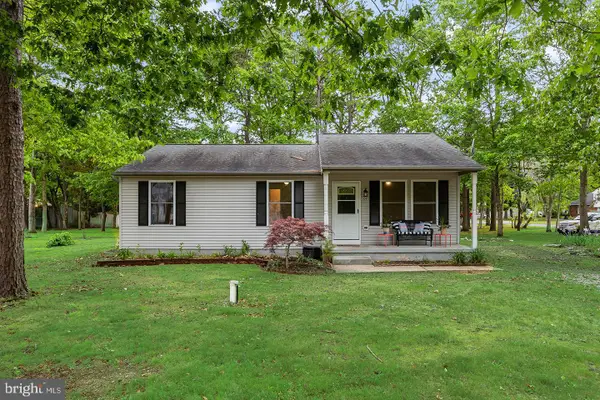 109 6th Ave, CHESILHURST, NJ 08089