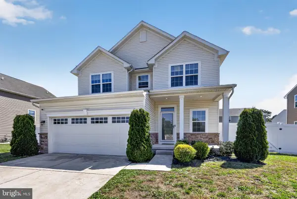 3 Circle Dr, SICKLERVILLE, NJ 08081