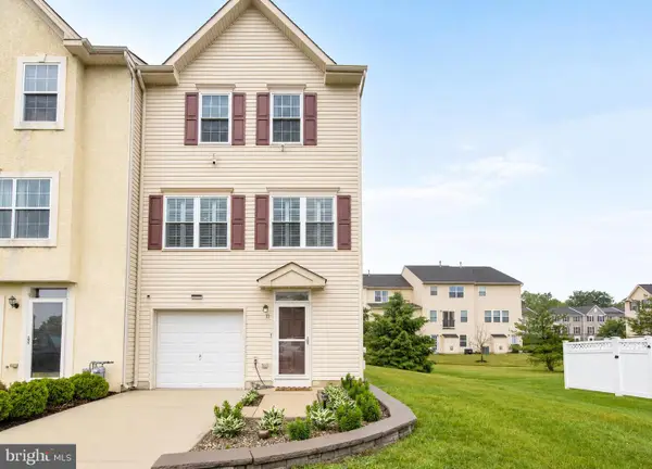 11 Candlestick Ln, SICKLERVILLE, NJ 08081