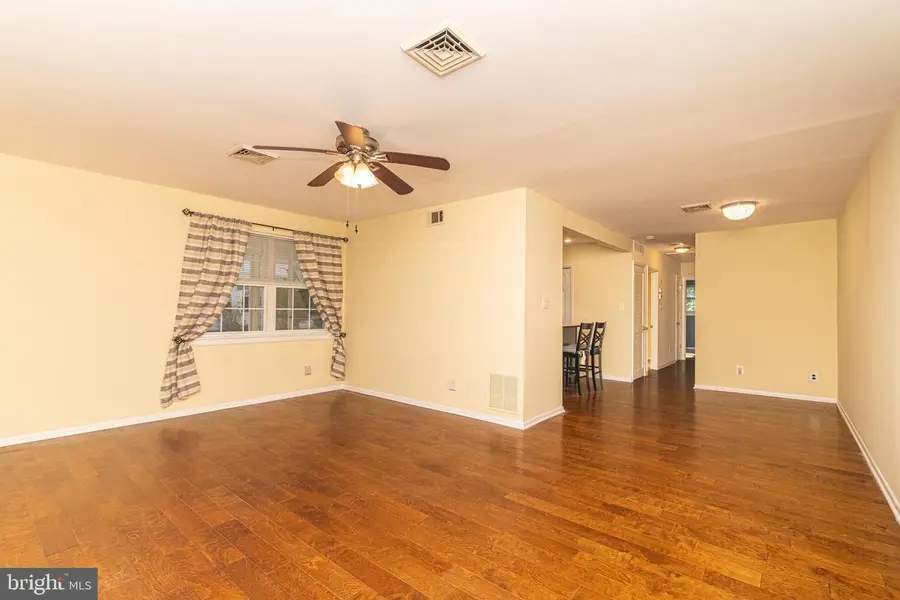 205 Elmtowne Blvd, Hammonton, NJ 08037 - #3