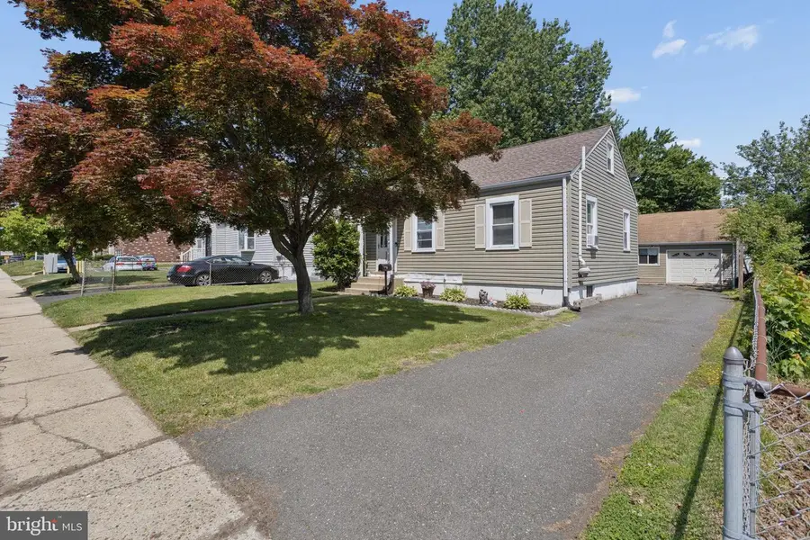 335 E Browning Rd, Bellmawr, NJ 08031 - #2