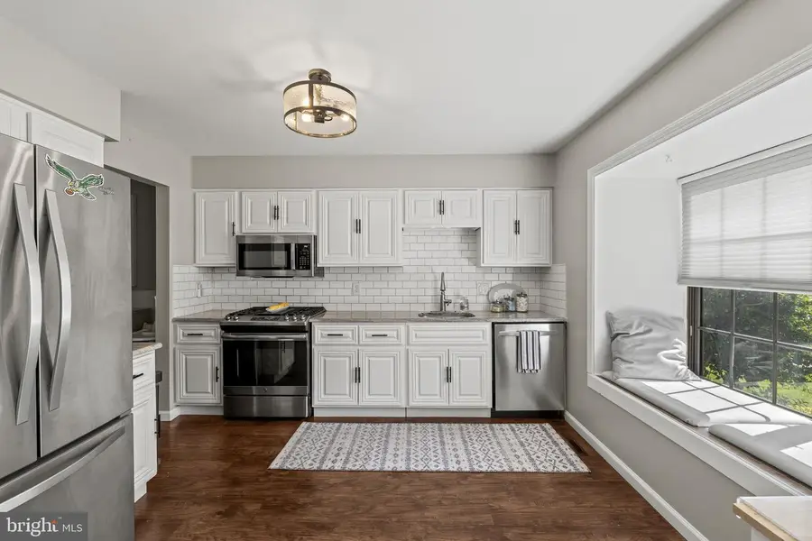 907 Kings Croft, Cherry Hill, NJ 08034 - #2