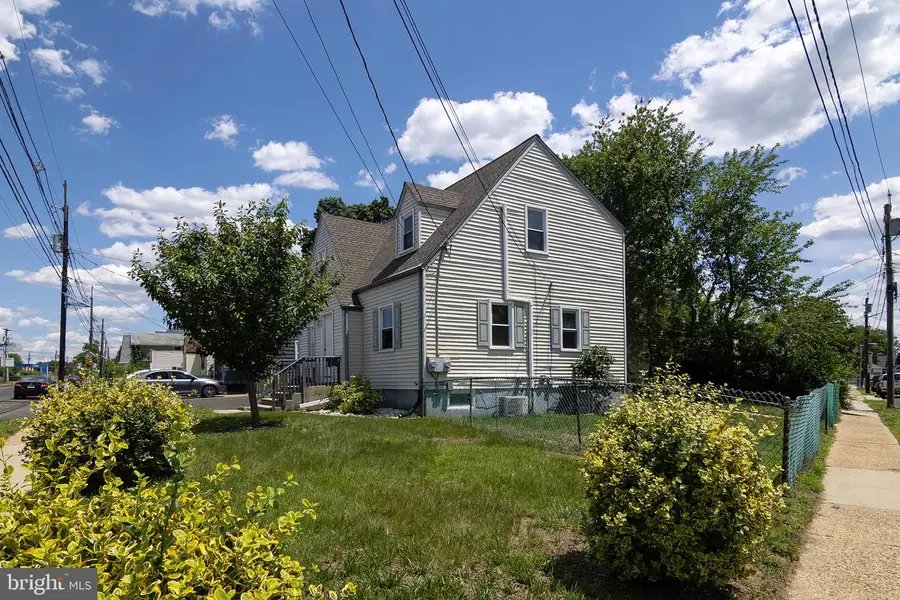 123 W Kings Hwy, Bellmawr, NJ 08031 - #3