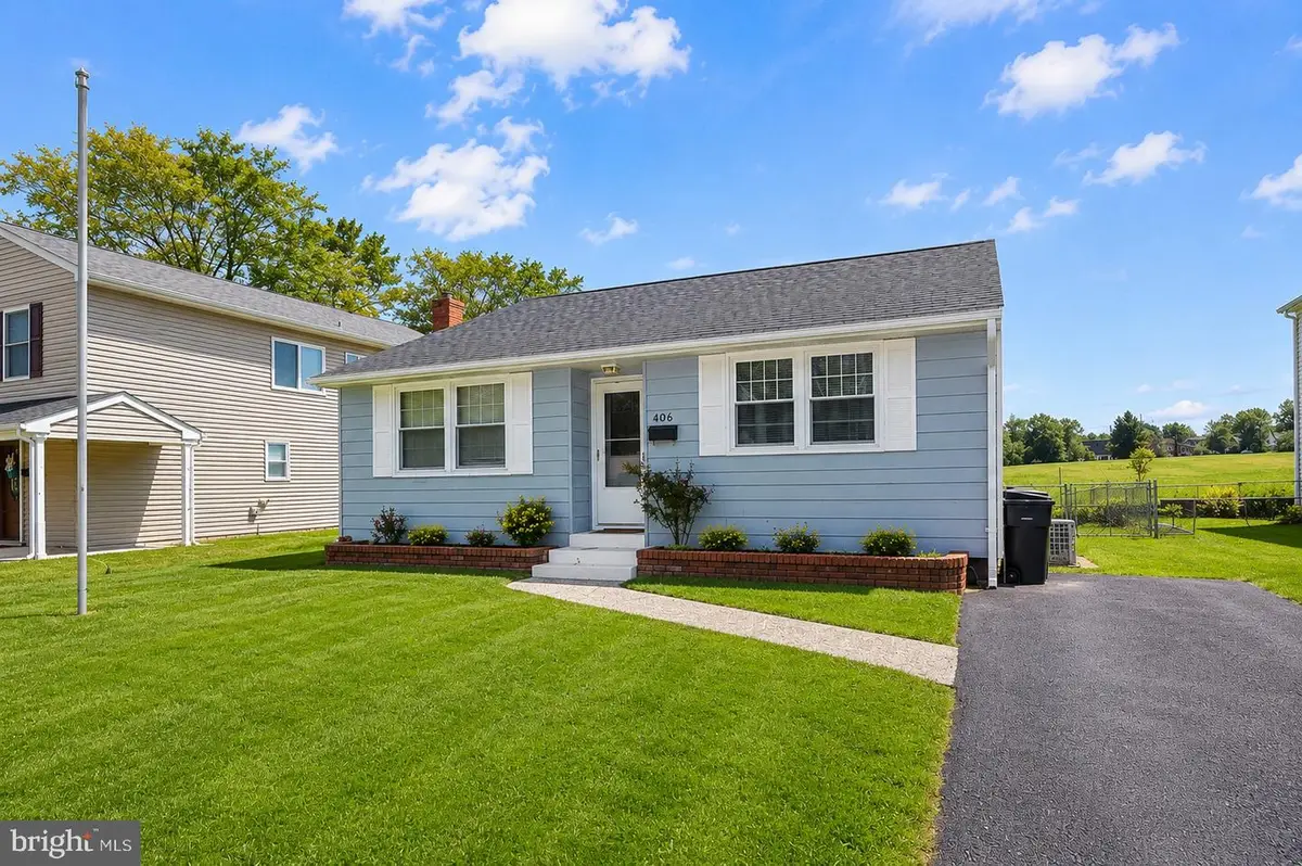 406 Memorial Ave, Gloucester City, NJ 08030 - #1