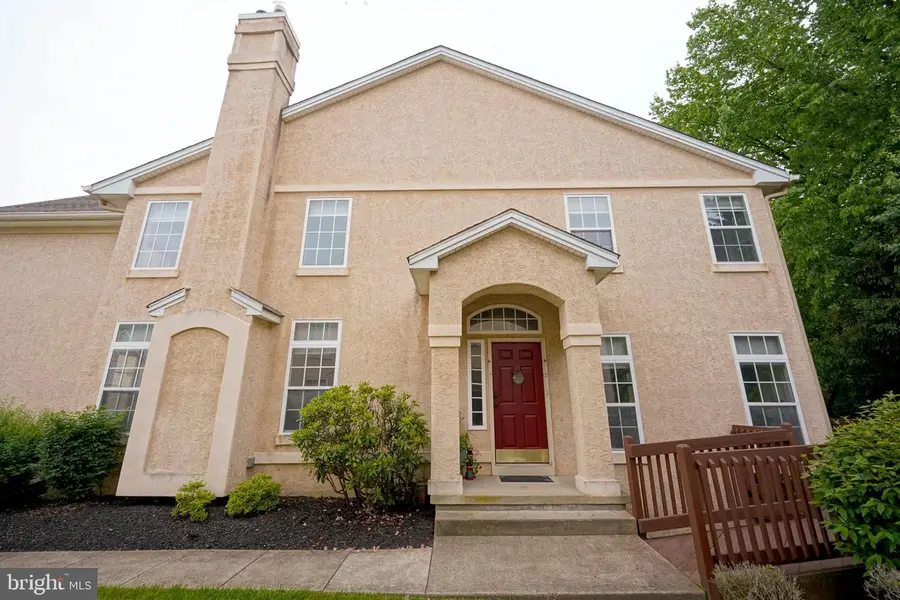16 Buckingham Pl, Cherry Hill, NJ 08003 - #2