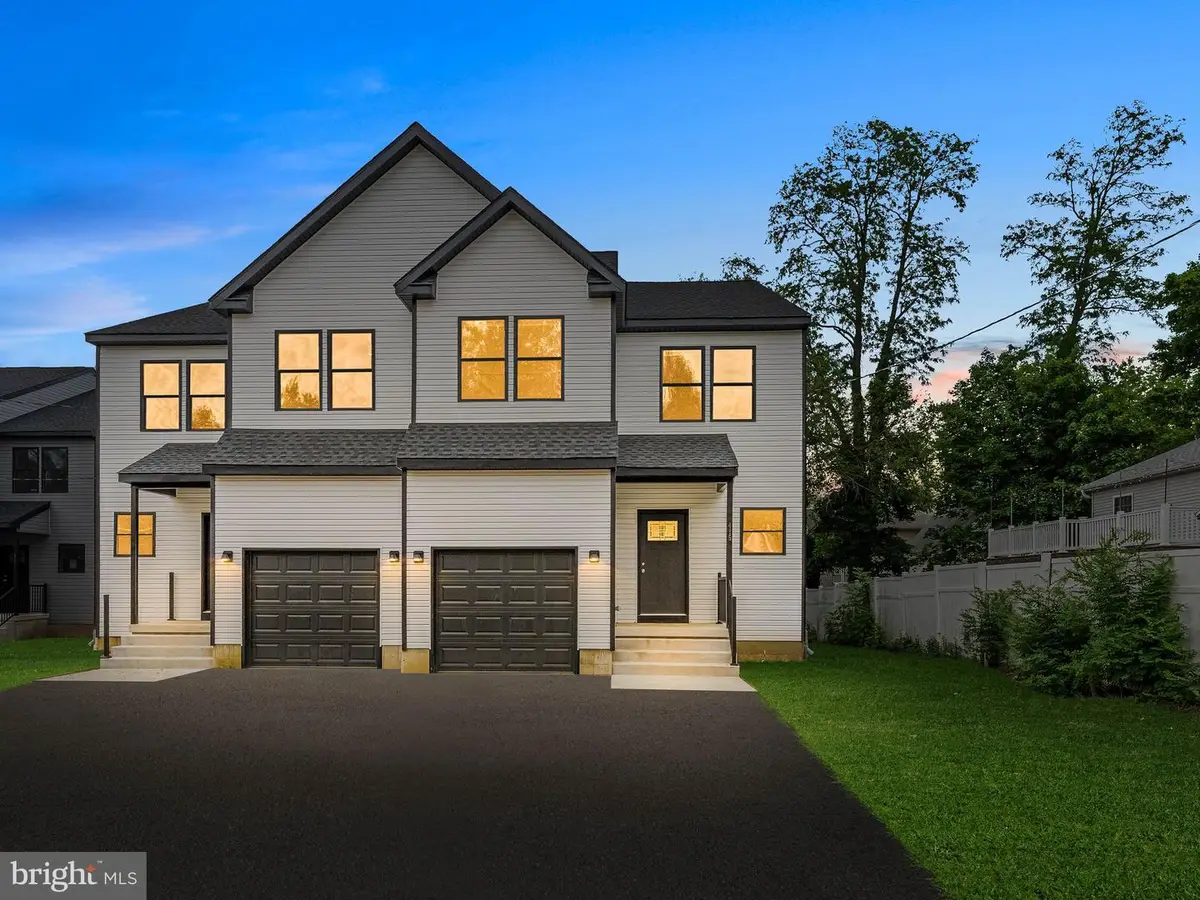 423 Almonesson Rd, Blackwood, NJ 08012 - #1