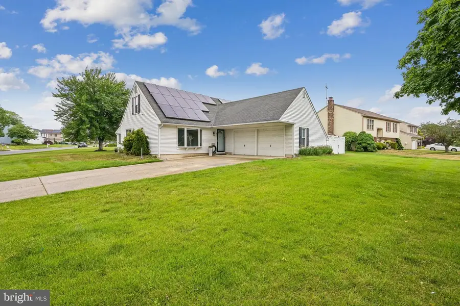 8201 Corbett Rd, Pennsauken, NJ 08109 - #3