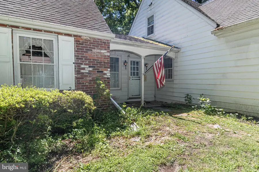 421 W Elma Ave, Laurel Springs, NJ 08021 - #3
