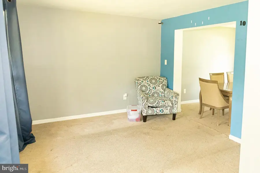 904 E Linden Ave, Lindenwold, NJ 08021 - #2