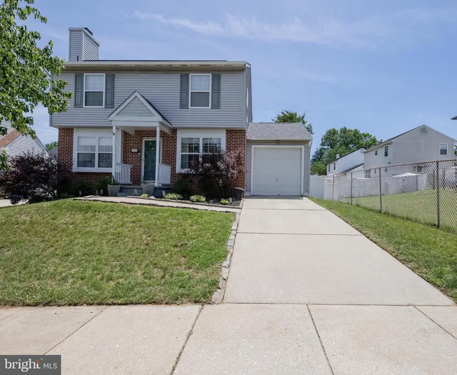 7706 Hesson Ln, Pennsauken, NJ 08109 - #2