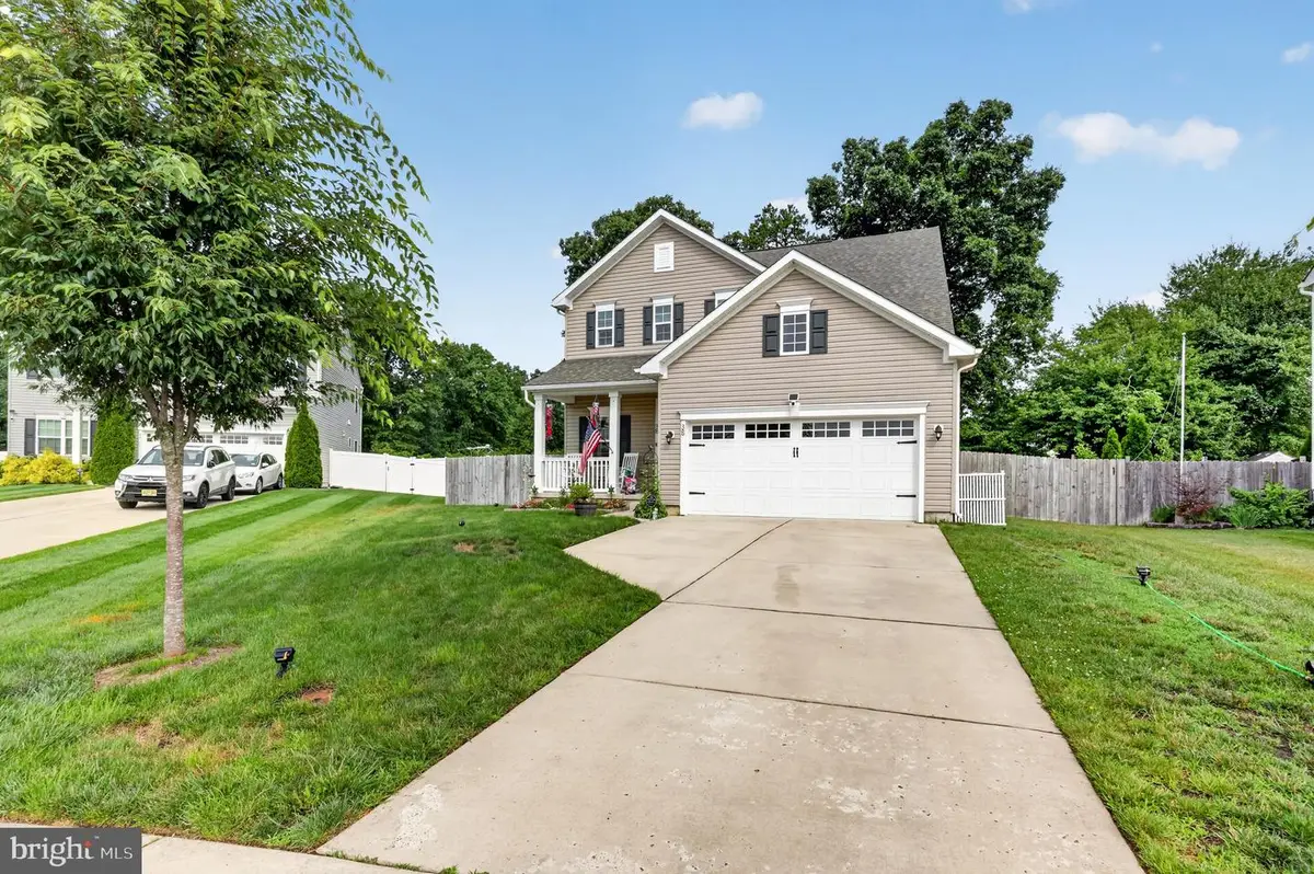 38 Circle Dr, Sicklerville, NJ 08081 - #1