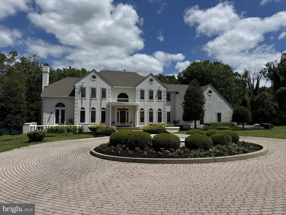 228 Munn Ln, Cherry Hill, NJ 08034 - #1