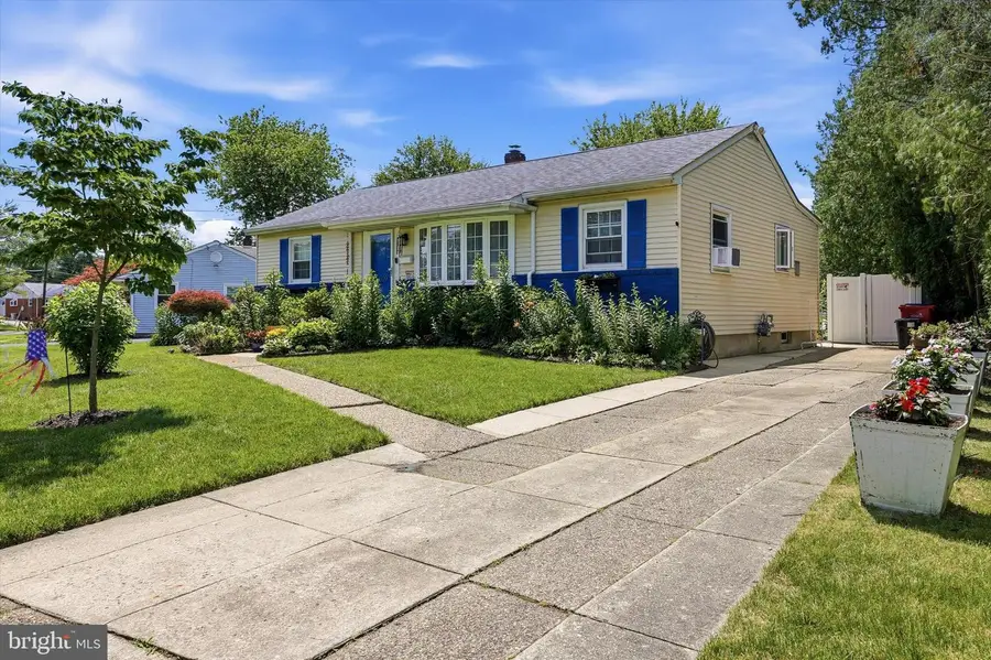 509 Oak Dr, Somerdale, NJ 08083 - #3