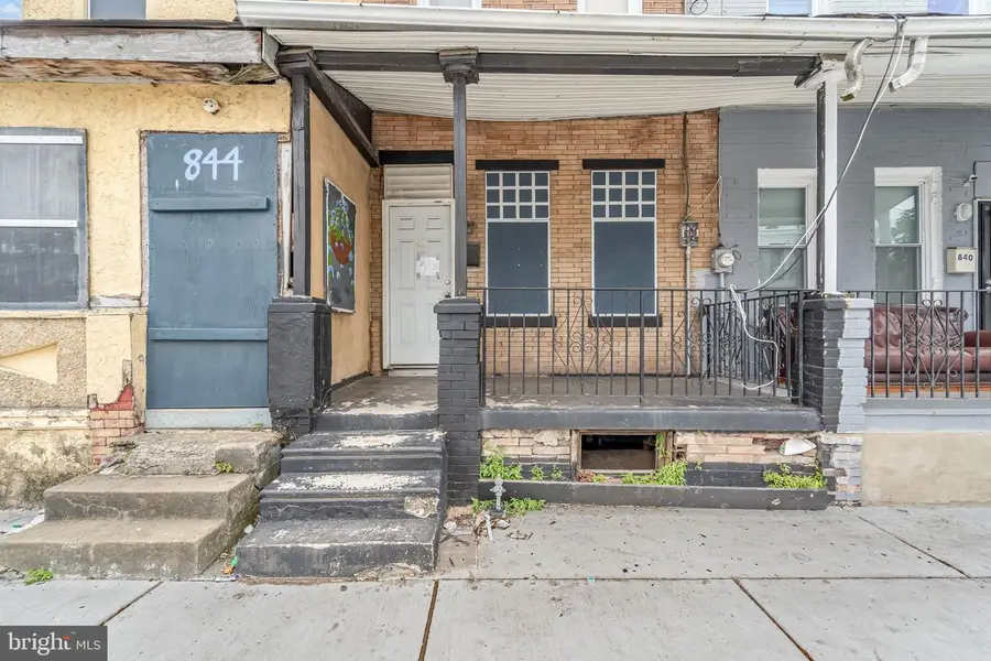 842 Elm St, Camden, NJ 08102 - #2