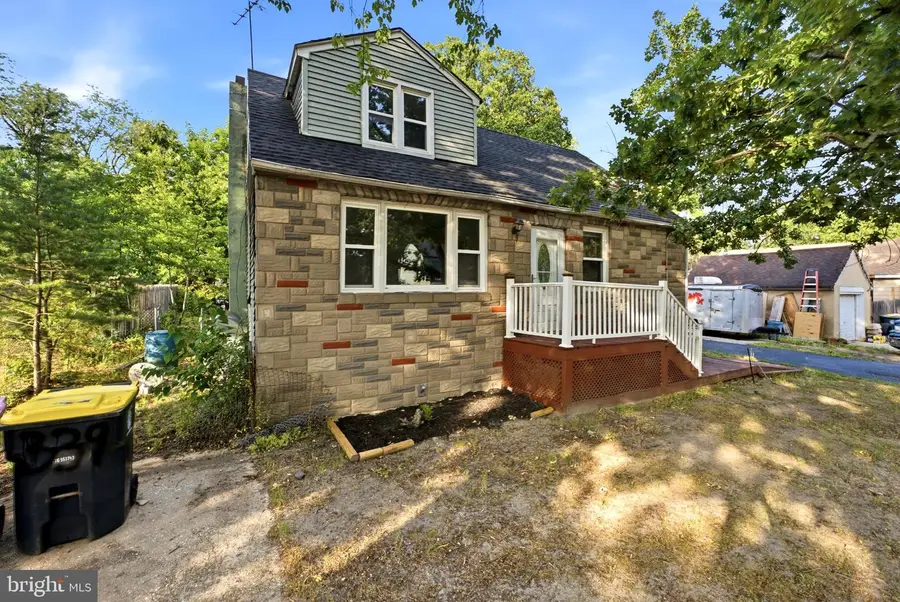 339 Magnolia Ave, West Berlin, NJ 08091 - #2