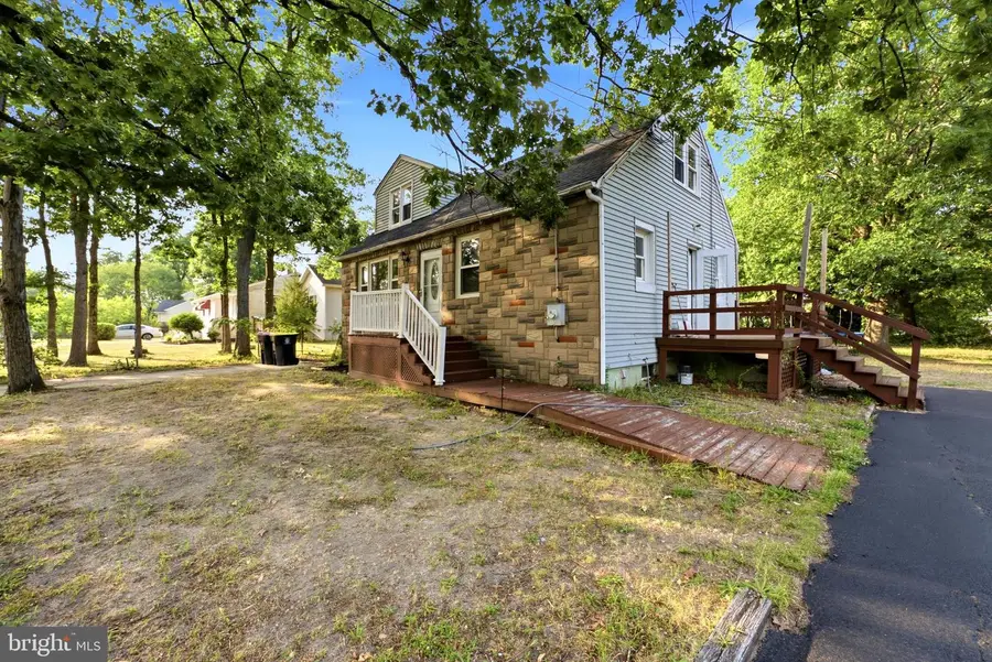 339 Magnolia Ave, West Berlin, NJ 08091 - #3