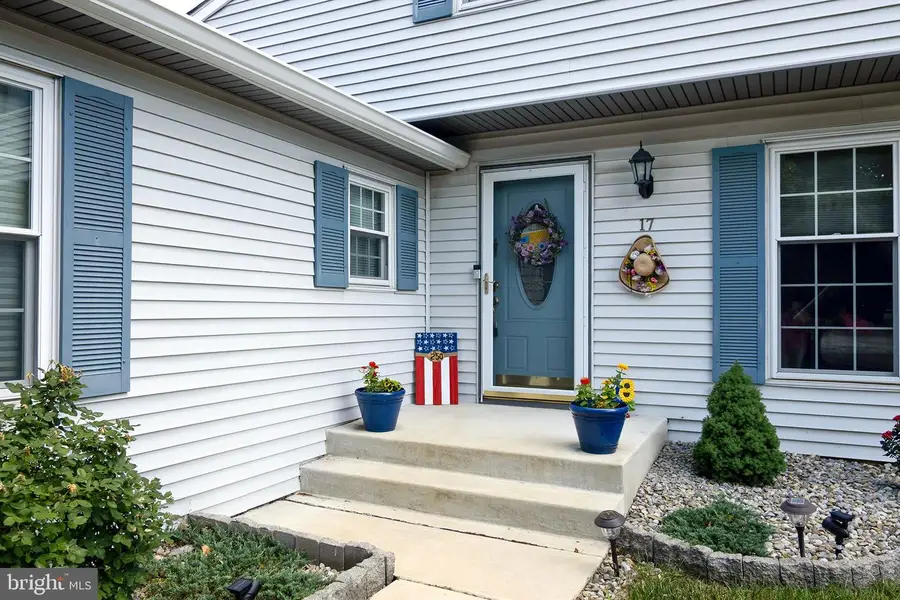 17 Stafford Pl, Sicklerville, NJ 08081 - #2