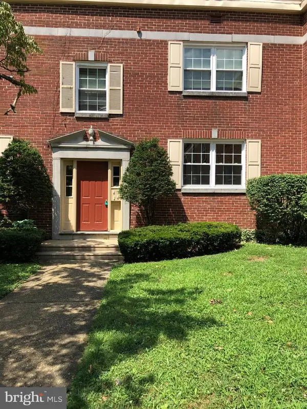 100 Park Blvd #75b, CHERRY HILL, NJ 08034