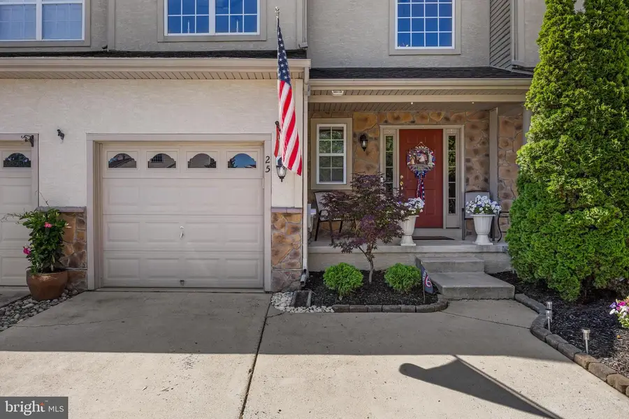 25 Glacier Dr, Berlin, NJ 08009 - #2