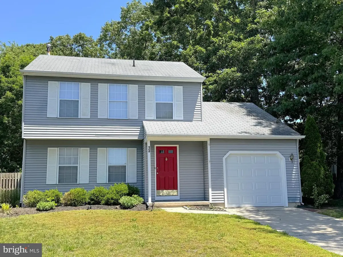 13 Brearly Dr, Sicklerville, NJ 08081 - #1