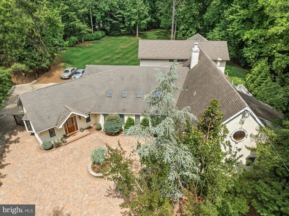 14 E Riding Dr, Cherry Hill, NJ 08003 - #1