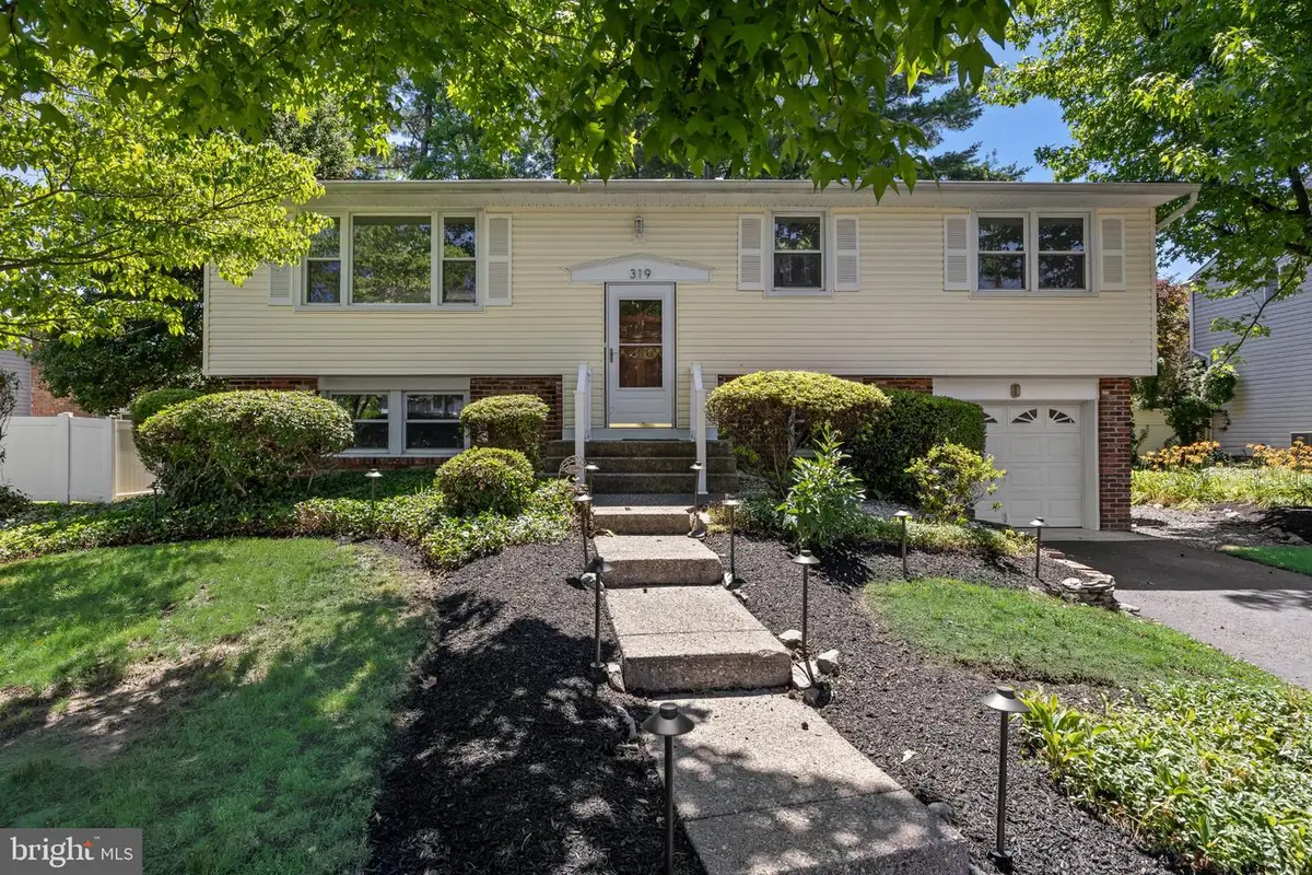 319 Brentwood Ave, Cherry Hill, NJ 08002 - #1